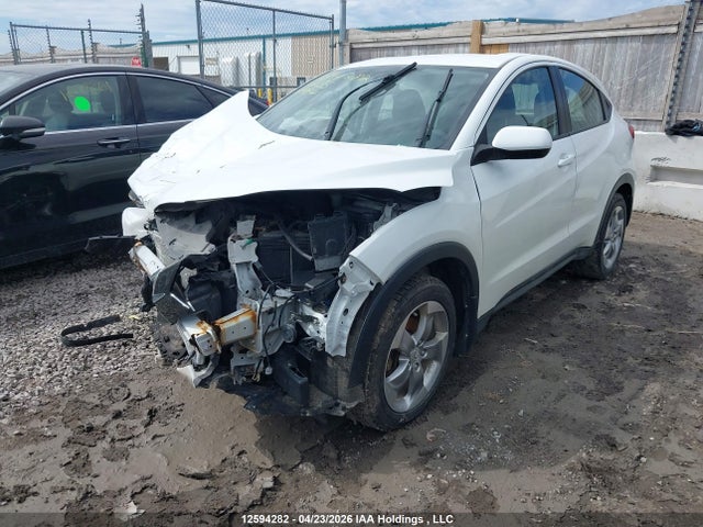 3CZRU6H33JM102155 Honda HR-V LX