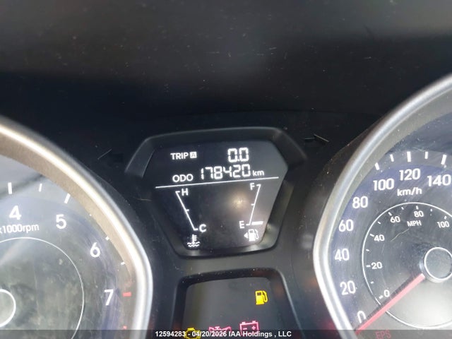 2013 Hyundai Elantra Gls/limited მანქანა იყიდება აუქციონზე, vin: 5NPDH4AE0DH305048, აუქციონის ნომერი: 12594283
