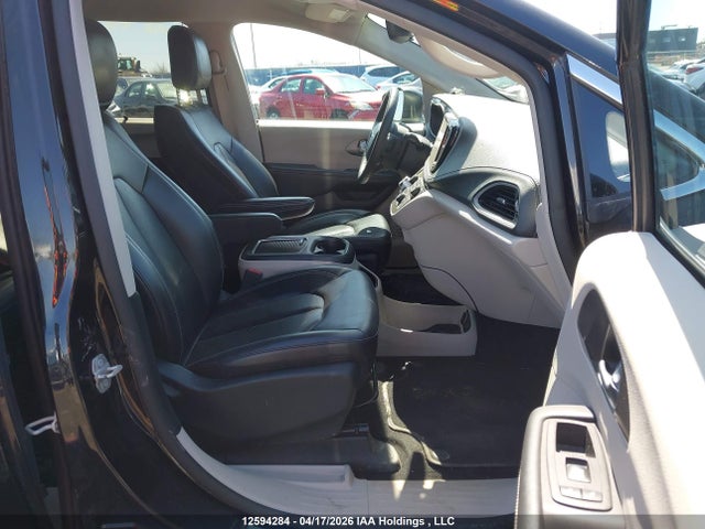 Aukcja sprzedaży 2023 Chrysler Pacifica Touring L, vin: 2C4RC3BG1PR618972, numer aukcji: 12594284