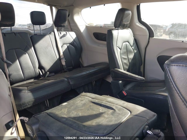 Chrysler Pacifica Touring-l 2017 2C4RC1EG8HR756588 Image 8