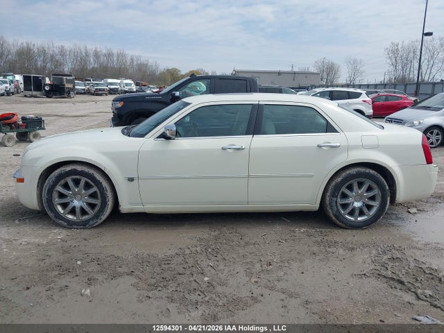 2005 Chrysler 300c მანქანა იყიდება აუქციონზე, vin: 2C3AA63H05H560730, აუქციონის ნომერი: 12594301