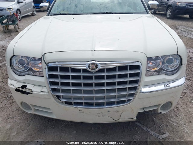 2005 Chrysler 300c მანქანა იყიდება აუქციონზე, vin: 2C3AA63H05H560730, აუქციონის ნომერი: 12594301