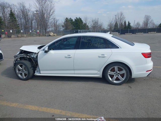 Продажа на аукционе авто 2017 Audi A4 2.0t Progressiv, vin: WAUENAF48HN068193, номер лота: 12594308
