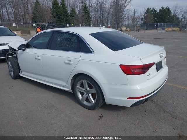 Продажа на аукционе авто 2017 Audi A4 2.0t Progressiv, vin: WAUENAF48HN068193, номер лота: 12594308