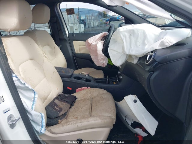 WDDMH4EB6JJ459854 Mercedes-Benz B250