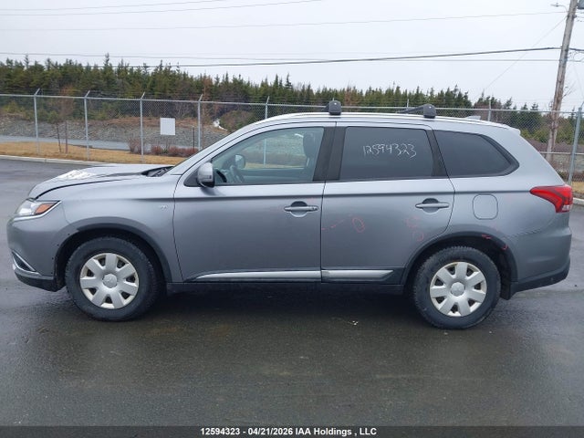 JA4JZ3AX2JZ614286 Mitsubishi Outlander Se/sel