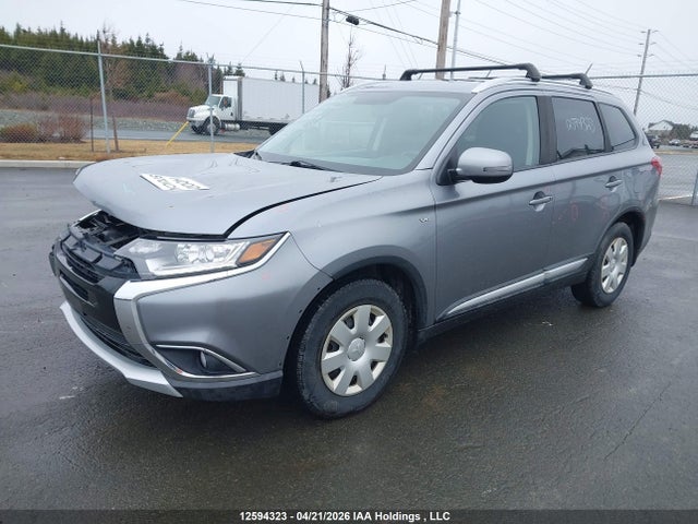 JA4JZ3AX2JZ614286 Mitsubishi Outlander Se/sel