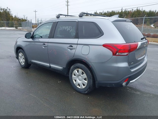 JA4JZ3AX2JZ614286 Mitsubishi Outlander Se/sel