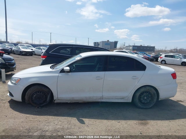 2014 Volkswagen Jetta მანქანა იყიდება აუქციონზე, vin: 3VW2K7AJ1EM408463, აუქციონის ნომერი: 12594324
