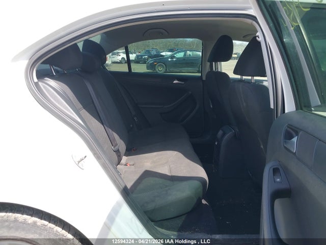 2014 Volkswagen Jetta მანქანა იყიდება აუქციონზე, vin: 3VW2K7AJ1EM408463, აუქციონის ნომერი: 12594324