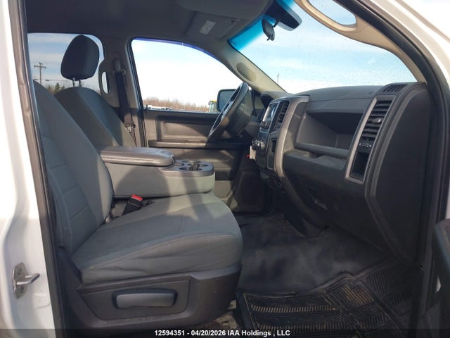 1C6RR7FG0ES270181 RAM 1500 St