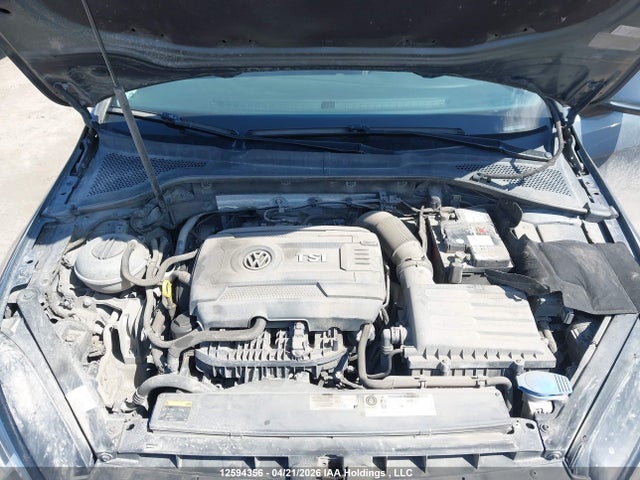 3VW217AUXFM004723 Volkswagen Golf
