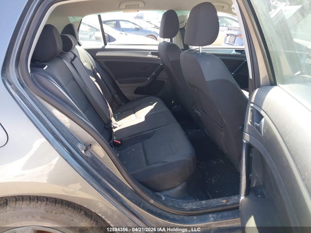 3VW217AUXFM004723 Volkswagen Golf