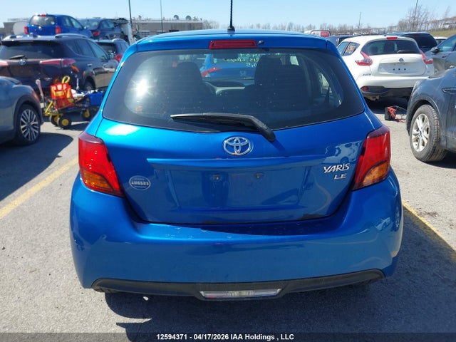VNKKTUD37GA061045 Toyota Yaris L/le/se