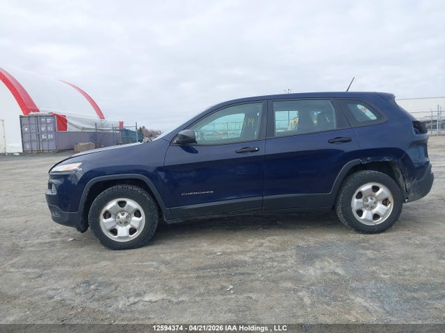 1C4PJMAS7FW685901 Jeep Cherokee Sport