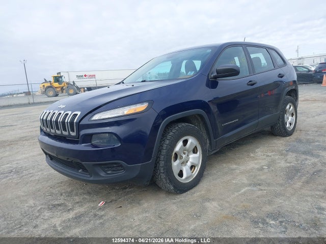 1C4PJMAS7FW685901 Jeep Cherokee Sport