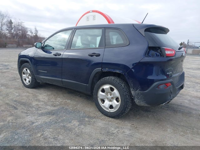 1C4PJMAS7FW685901 Jeep Cherokee Sport