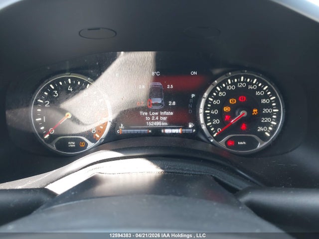 ZACCJBCTXGPE23992 Jeep Renegade