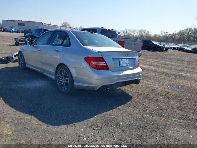 Aukcja sprzedaży 2013 Mercedes-benz C 350 4matic, vin: WDDGF8JB8DA801812, numer aukcji: 12594389