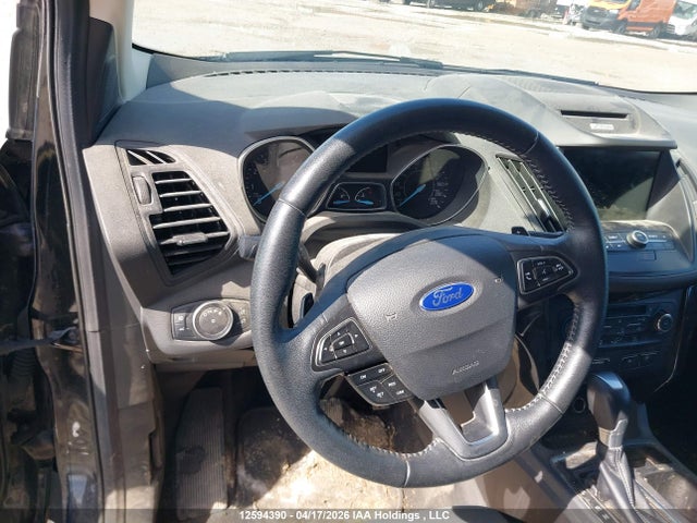 1FMCU9G90HUD32028 Ford ESCAPE SE