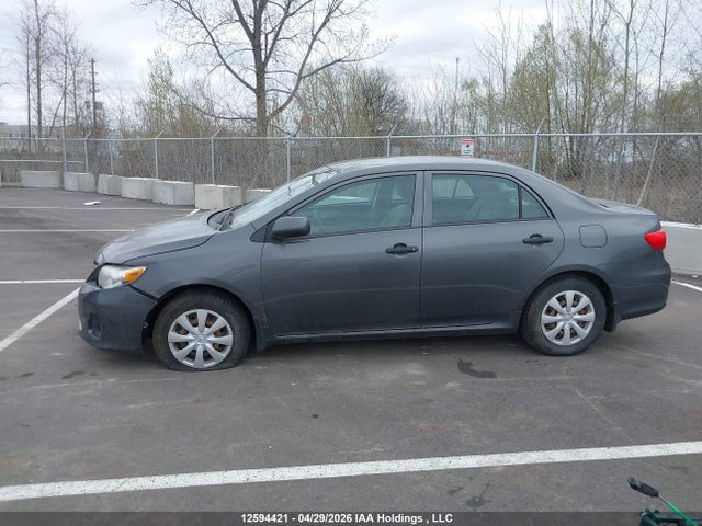 12594421 :رقم المزاد ، 2T1BU4EE0DC946880 vin ، 2013 Toyota Corolla مزاد بيع