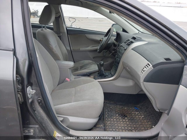 12594421 :رقم المزاد ، 2T1BU4EE0DC946880 vin ، 2013 Toyota Corolla مزاد بيع