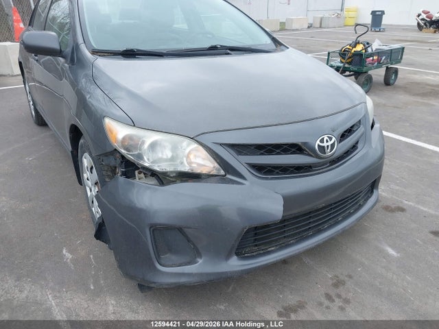 12594421 :رقم المزاد ، 2T1BU4EE0DC946880 vin ، 2013 Toyota Corolla مزاد بيع