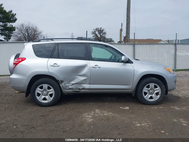 2011 Toyota Rav4 მანქანა იყიდება აუქციონზე, vin: 2T3BF4DV9BW128692, აუქციონის ნომერი: 12594430