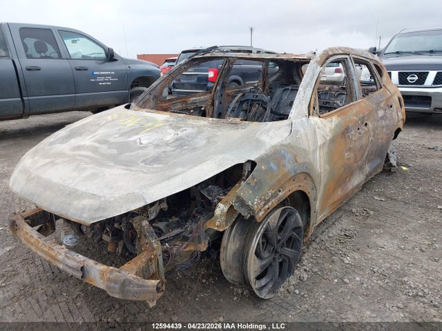 KM8J3CA28GU213094 Hyundai Tucson Limited