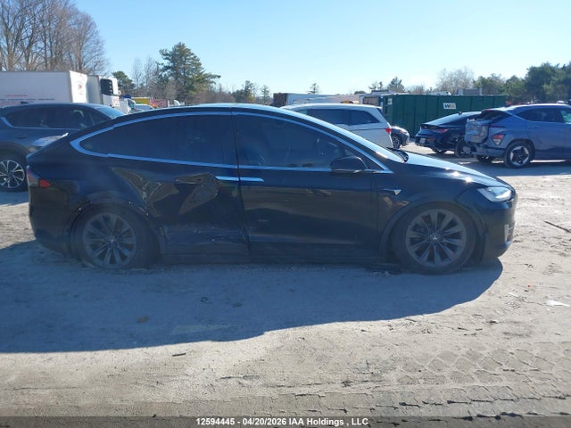 Aukcja sprzedaży 2018 Tesla Model X, vin: 5YJXCAE2XJF120400, numer aukcji: 12594445