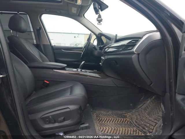 12594452 :رقم المزاد ، 5UXKR0C5XF0P14263 vin ، 2015 Bmw X5 Xdrive35i مزاد بيع