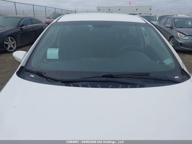 2017 Kia Forte მანქანა იყიდება აუქციონზე, vin: 3KPFK4A74HE073365, აუქციონის ნომერი: 12584051