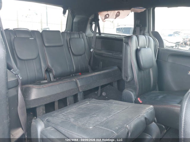2C4RDGEG6HR700584 Dodge Grand Caravan Gt