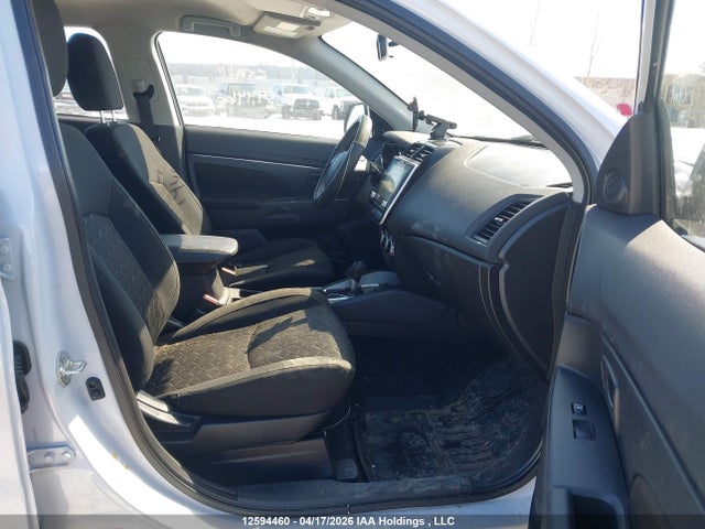 JA4AHUAU7NU603513 Mitsubishi Rvr Es/se
