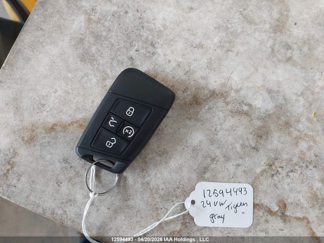 Продаж на аукціоні авто 2024 Volkswagen Tiguan Comfortline R-line Black Edition, vin: 3VV8B7AX4RM007336, номер лоту: 12594493