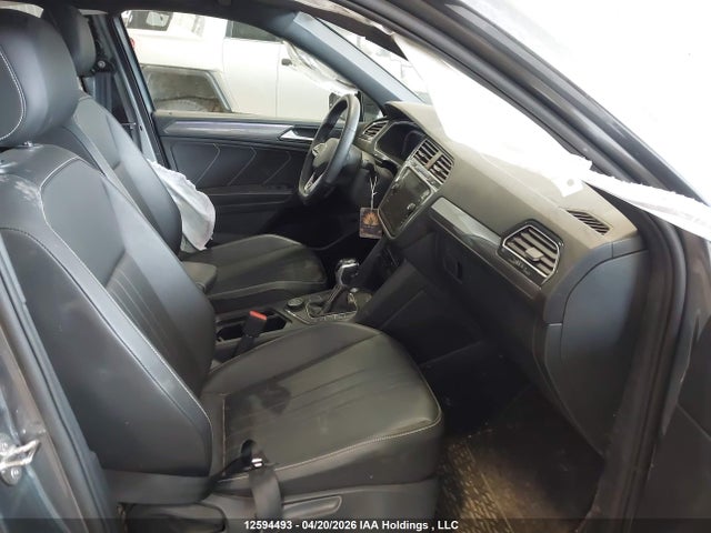 Продаж на аукціоні авто 2024 Volkswagen Tiguan Comfortline R-line Black Edition, vin: 3VV8B7AX4RM007336, номер лоту: 12594493