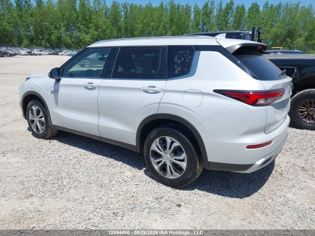 2024 Mitsubishi Outlander Se/ralliart მანქანა იყიდება აუქციონზე, vin: JA4T5VA91RZ613501, აუქციონის ნომერი: 12594498