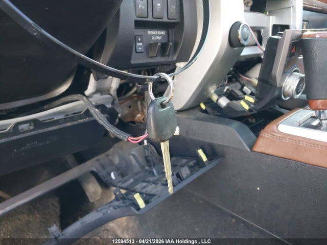 Aukcja sprzedaży 2018 Toyota Tundra Crewmax 1794/platinum, vin: 5TFAY5F13JX744663, numer aukcji: 12594513