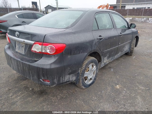 12594525 :رقم المزاد ، 2T1BU4EE4DC041638 vin ، 2013 Toyota Corolla مزاد بيع