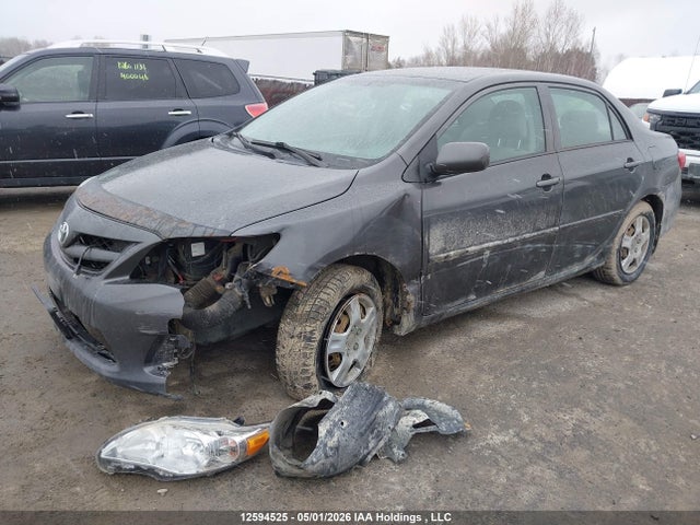 12594525 :رقم المزاد ، 2T1BU4EE4DC041638 vin ، 2013 Toyota Corolla مزاد بيع