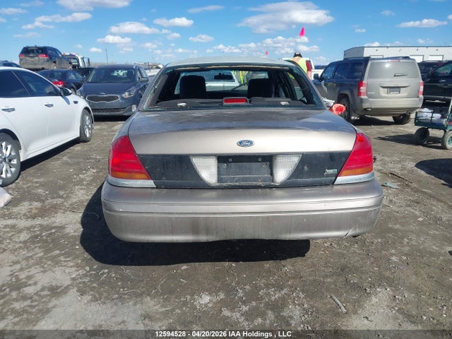 12594528 :رقم المزاد ، 2FABP7BVXBX144655 vin ، 2011 Ford Crown Victoria Police Interceptor مزاد بيع