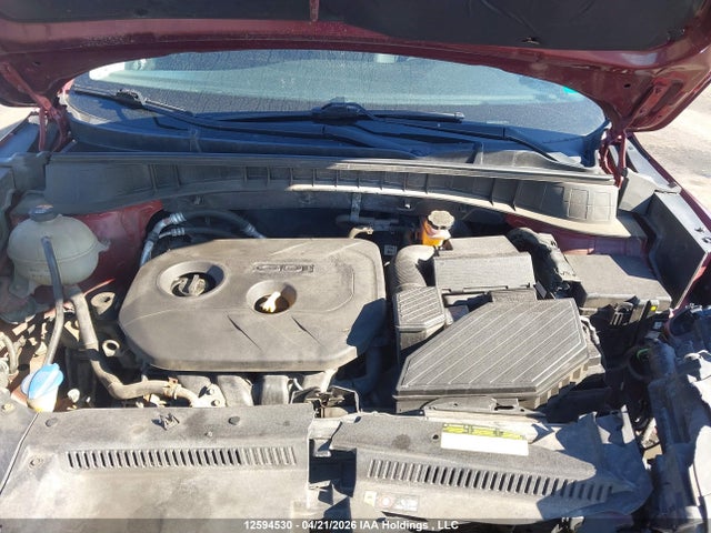 KM8J3CA40GU083040 Hyundai Tucson Premium