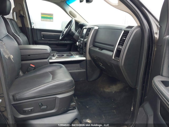 1C6RR7MT9FS573266 RAM 1500 Sport