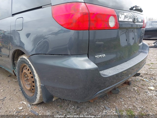 2006 Toyota Sienna Le V6 მანქანა იყიდება აუქციონზე, vin: 5TDZA23C06S476924, აუქციონის ნომერი: 12594542