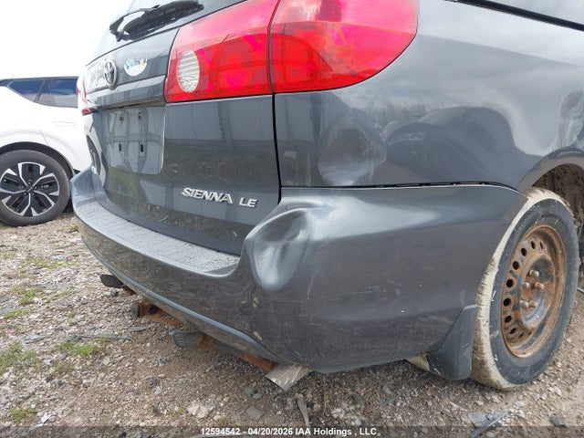2006 Toyota Sienna Le V6 მანქანა იყიდება აუქციონზე, vin: 5TDZA23C06S476924, აუქციონის ნომერი: 12594542