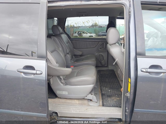 2006 Toyota Sienna Le V6 მანქანა იყიდება აუქციონზე, vin: 5TDZA23C06S476924, აუქციონის ნომერი: 12594542