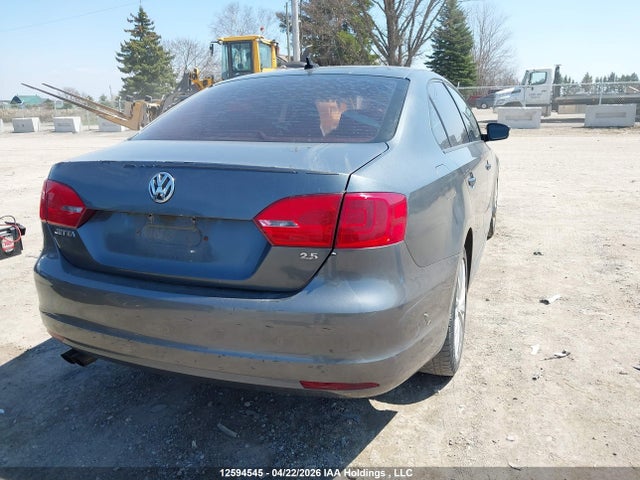 2011 Volkswagen Jetta მანქანა იყიდება აუქციონზე, vin: 3VWBX7AJ5BM040995, აუქციონის ნომერი: 12594545