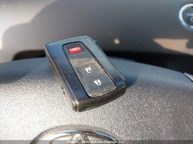 2005 Toyota Prius მანქანა იყიდება აუქციონზე, vin: JTDKB20U853082535, აუქციონის ნომერი: 12594547