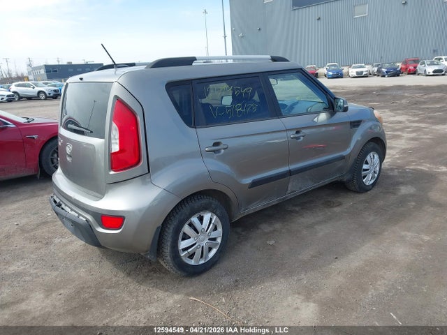 12594549 :رقم المزاد ، KNDJT2A65D7518175 vin ، 2013 Kia Soul +/!/sport مزاد بيع