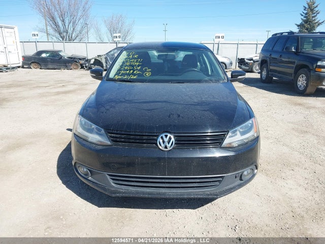 12594571 :رقم المزاد ، 3VW2K7AJ1EM245054 vin ، 2014 Volkswagen Jetta S مزاد بيع